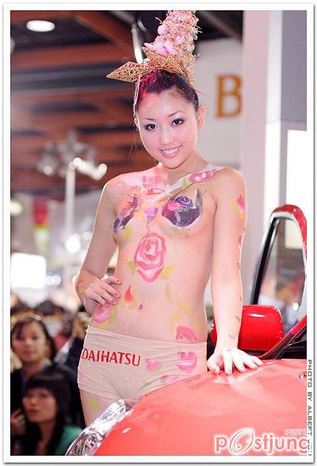 พริตตี้..ไม่ได้มีดีแค่สวย