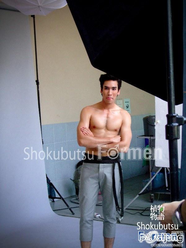 ณเดช เบื้องหลัง