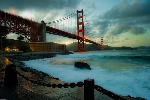 นำภาพเเนวอาร์ทๆรีวิวท้องฟ้าสวยๆมาให้ชมครับ