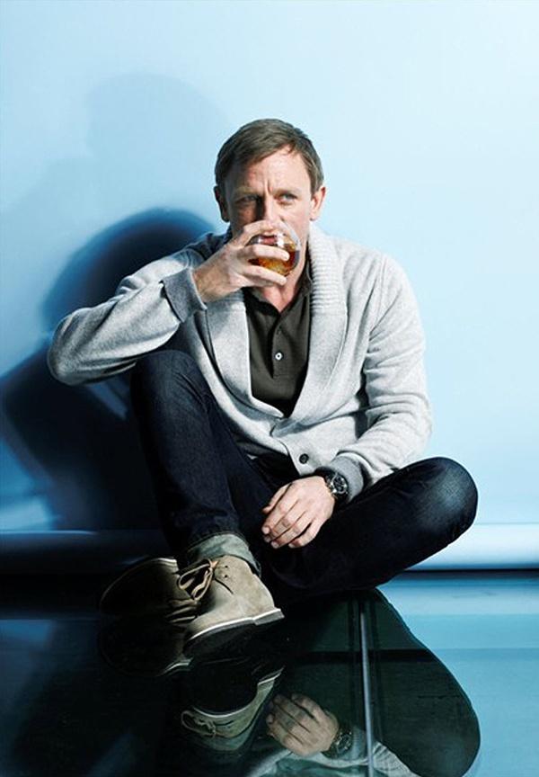 Daniel Craig @ Esquire magazine August 2011