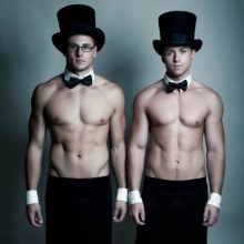 หนุ่มเซ็็็กซี่กับสูทโบว์หูกระต่าย