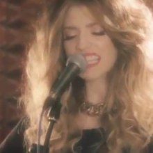 Nicola Roberts แสดงเพลงใหม่ผ่าน MSN Exclusive – Yo-Yo!