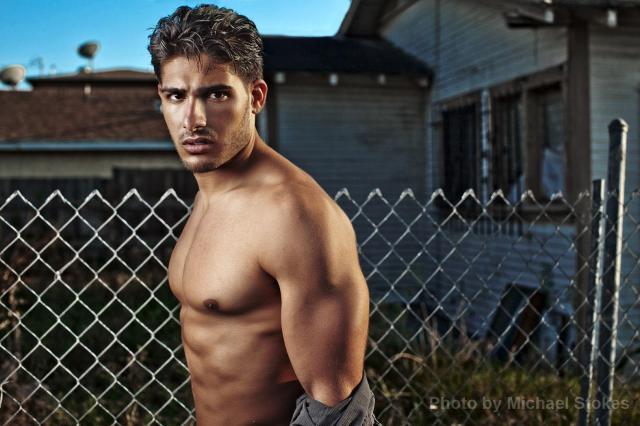 ภาพสวยกับหนุ่มล่่ำ