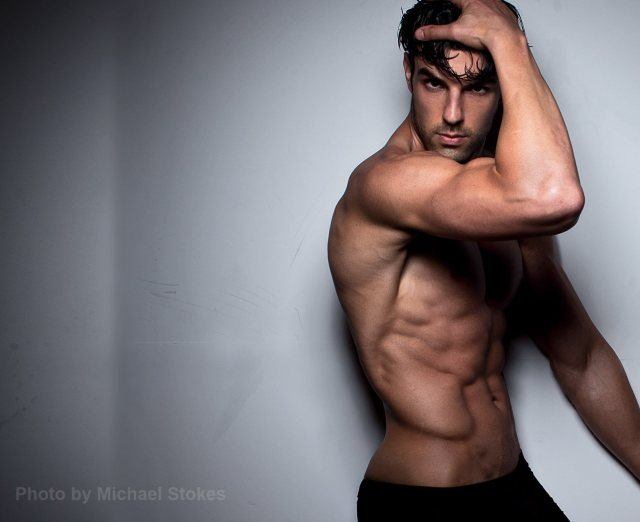 ภาพสวยกับหนุ่มล่่ำ