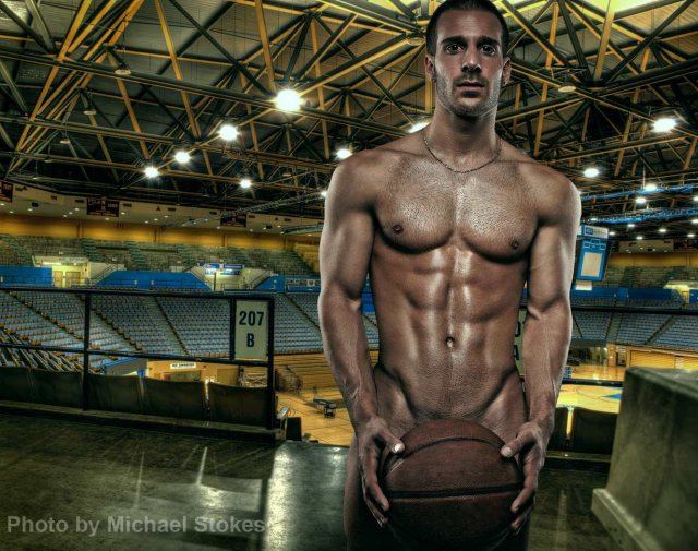 ภาพสวยกับหนุ่มล่่ำ