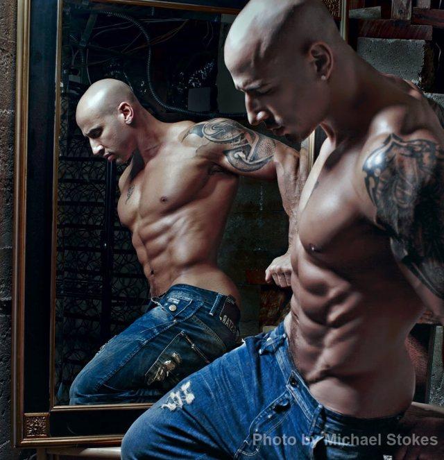 ภาพสวยกับหนุ่มล่่ำ