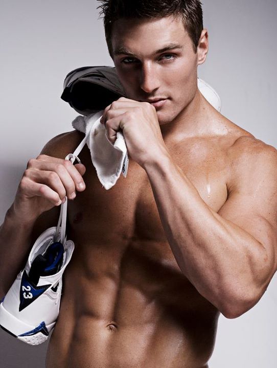 เสิิร์ฟหนุ่มมาให้จิกกัด