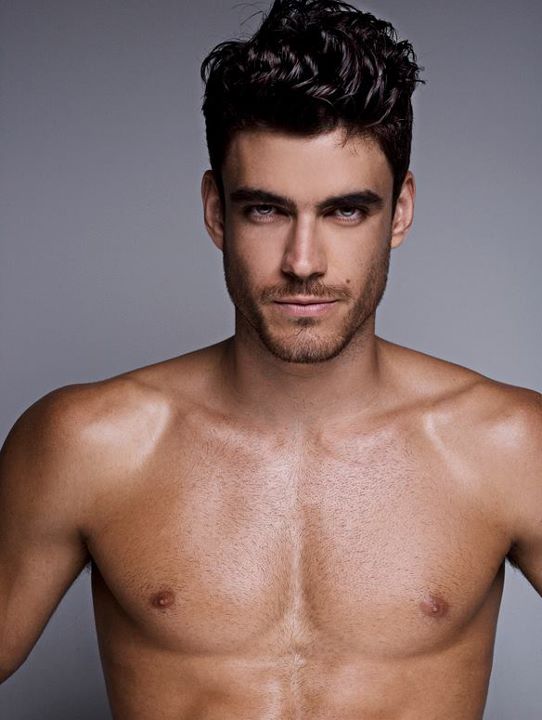 เสิิร์ฟหนุ่มมาให้จิกกัด