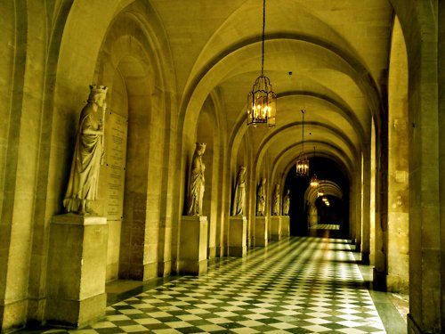 พระราชวังเเวร์ซาย (Versailles Palace)