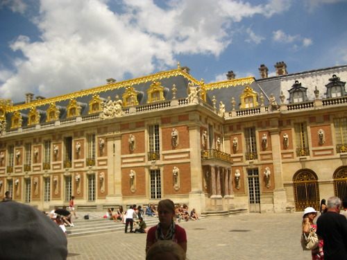 พระราชวังเเวร์ซาย (Versailles Palace)