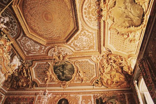 พระราชวังเเวร์ซาย (Versailles Palace)