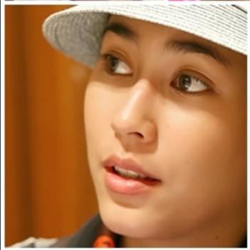 เมื่อดาราไม่แต่งหน้า