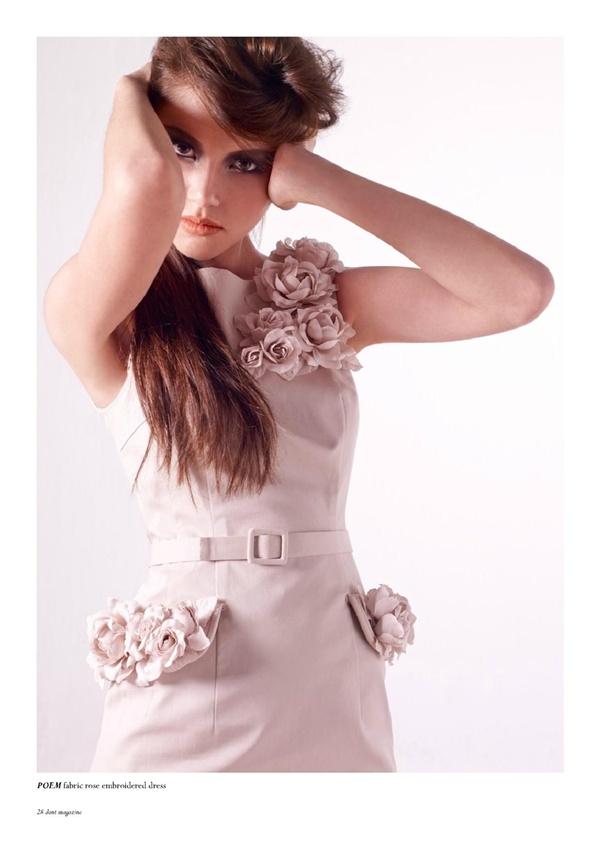 ใหม่-ดาวิกา โฮร์เน่ @ DONT MAGAZINE vol. 1 no.8 September 2011