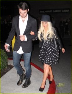 Christina Aguilera & Matthew Rutler: Boxing Match in Vegas!