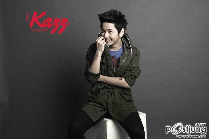 โต๋ ศักดิ์สิทธิ์ @ KAZZ vol. 6 no. 63 September 2011