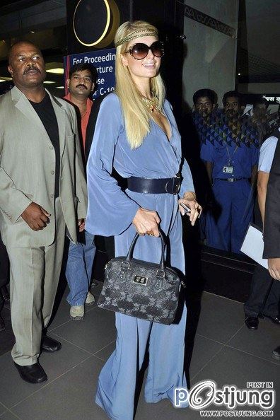 เมื่อ Paris Hilton ไปช๊อปปิ้งเก๋ๆที่ Mumbai