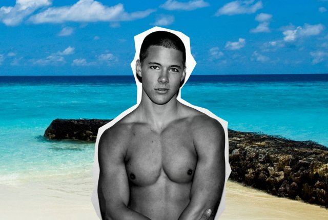 หนุ่มน้อยสุดหล่อ Scott Buker