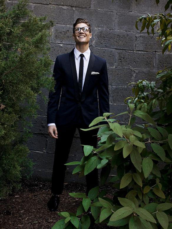 KEVIN BAKER หล่อเนี๊ยบ