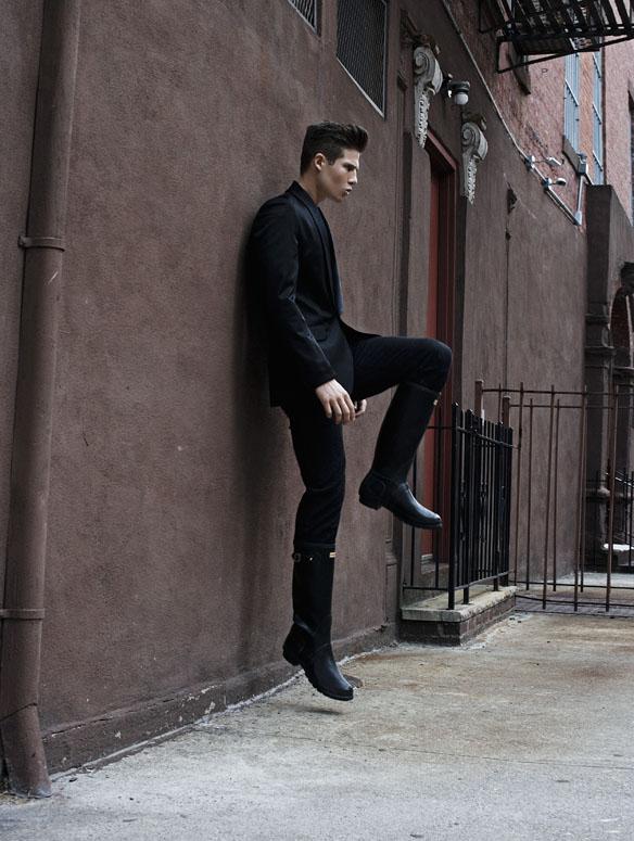 KEVIN BAKER หล่อเนี๊ยบ