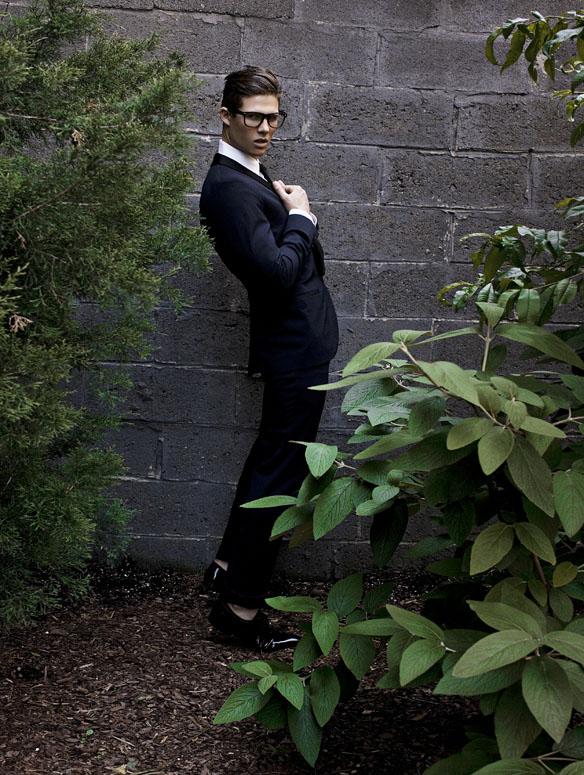 KEVIN BAKER หล่อเนี๊ยบ