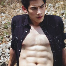 กันต์ vs อ๋อม  หล่อ ๆ อ่ะ !!!