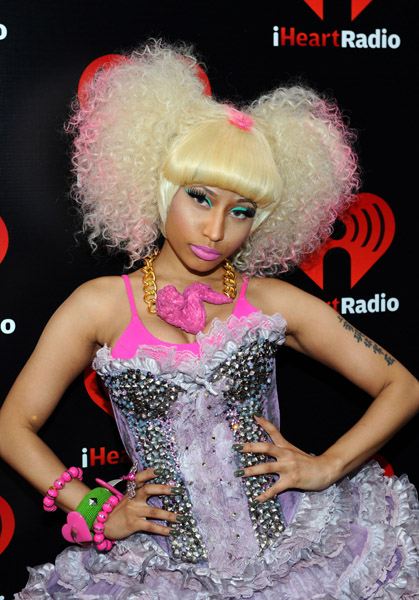 Nicki Minaj จัดเต็มที่งาน iHeartRadi FESTIVAL !!