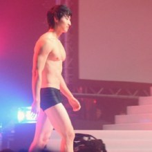 หนุ่มตี๋ อุ่นๆ ค่ะ