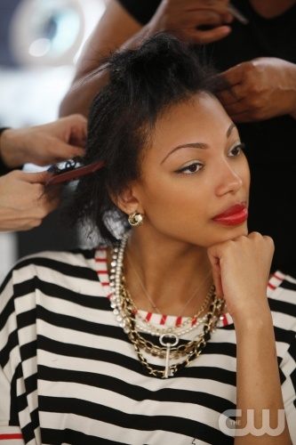 ชั้นต้อง สวย ชั้นต้องเริ่ด