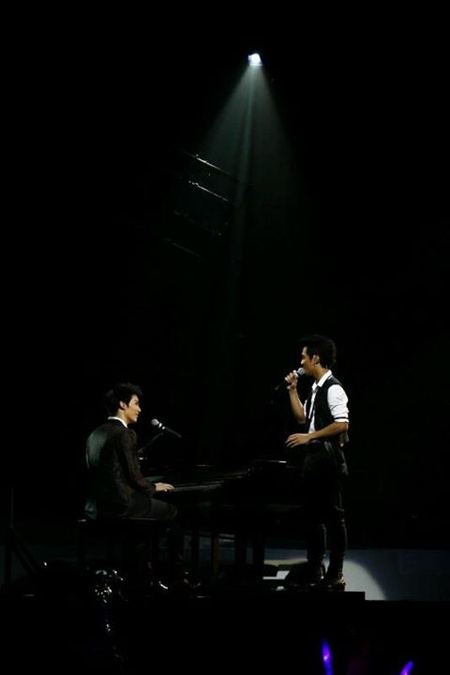 สนยุกต์ @ คอนเสิร์ตถึงไหนถึงกัน