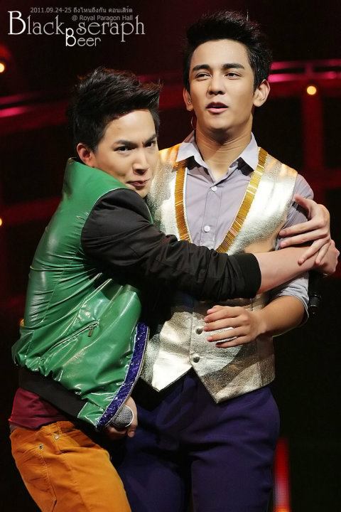 โตโน่ & ริท @ คอนเสิร์ตถึงไหนถึงกัน