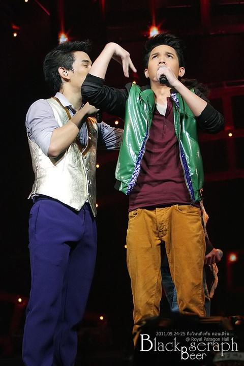 โตโน่ & ริท @ คอนเสิร์ตถึงไหนถึงกัน