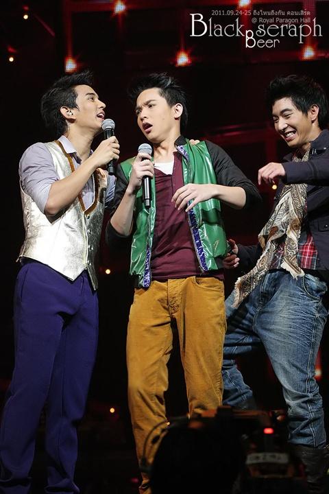 โตโน่ & ริท @ คอนเสิร์ตถึงไหนถึงกัน