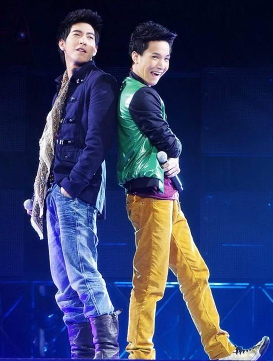 โตโน่ & ริท @ คอนเสิร์ตถึงไหนถึงกัน