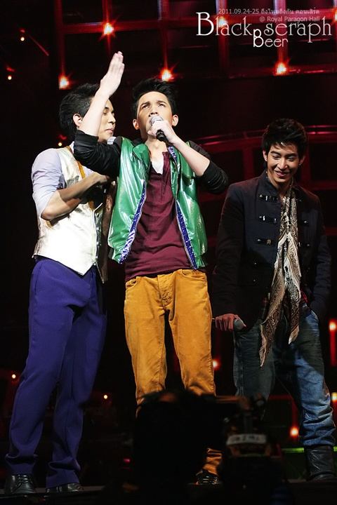 โตโน่ & ริท @ คอนเสิร์ตถึงไหนถึงกัน