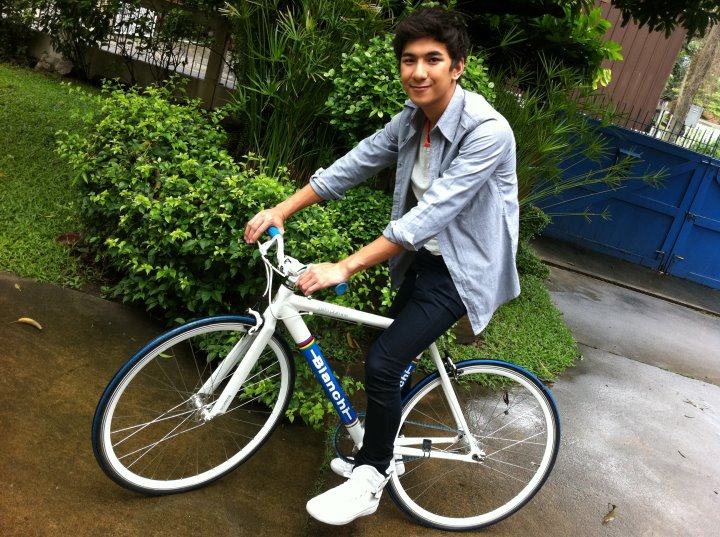 เซน [Ts6] @ Mv.ความในใจจากเพื่อนสนิท