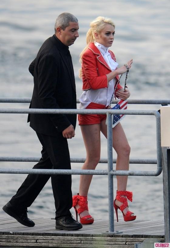 Lindsay Lohan กับการเป็นนางแบบหน้าใหม่ให้แบรนด์ Philipp Plein!!