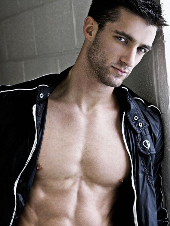 ADAM BECKER แป๊ะ