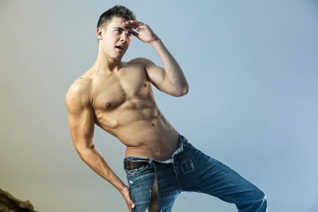 สาดคลื่นให้เซ็กซี่