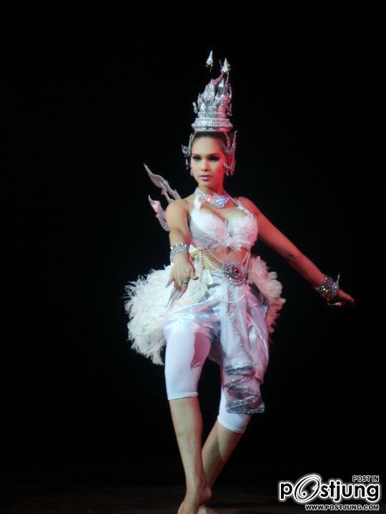 ALCAZAR pattaya 2011