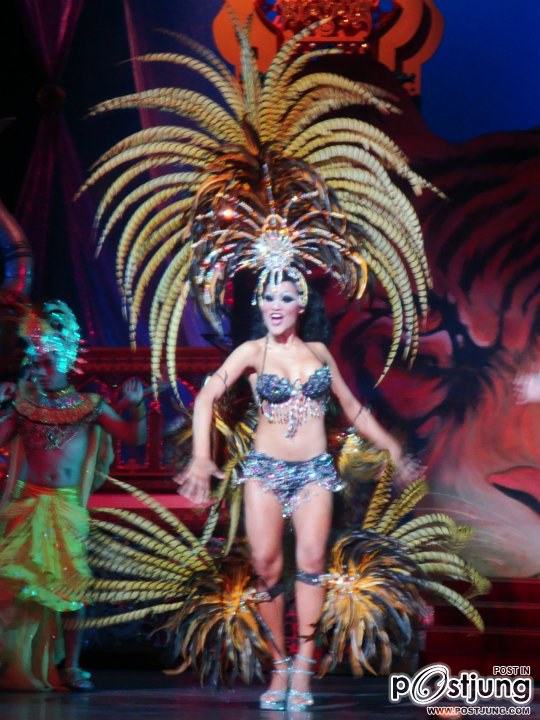 ALCAZAR pattaya 2011