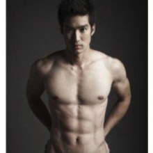 รวมรูปเดี่ยว สุริยนต์โชว์กล้ามท้องpart1