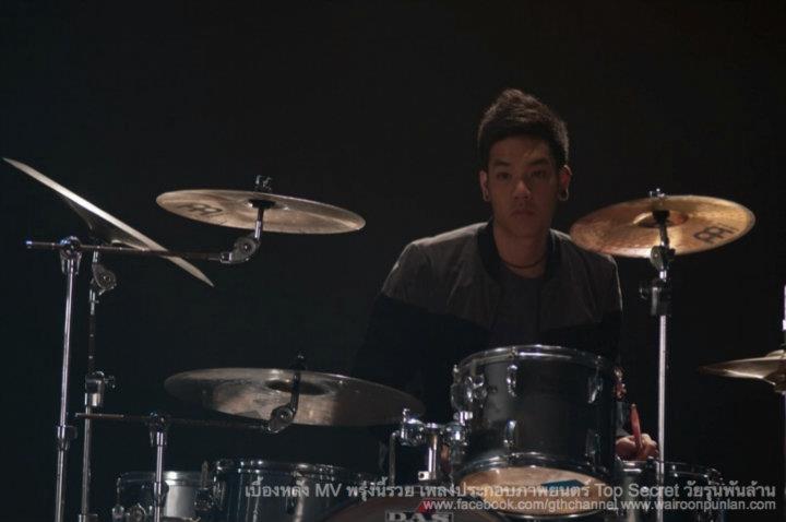 พีช-พชร & วง ARENA เบี้องหลังMV.พรุ่งนี้รวย (Ost. Top Secret วัยรุ่นพันล้าน)