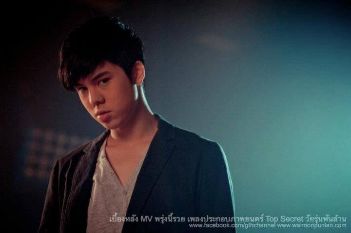 พีช-พชร & วง ARENA เบี้องหลังMV.พรุ่งนี้รวย (Ost. Top Secret วัยรุ่นพันล้าน)
