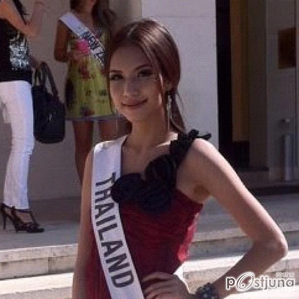 นินิว Miss Intercontinental 2011