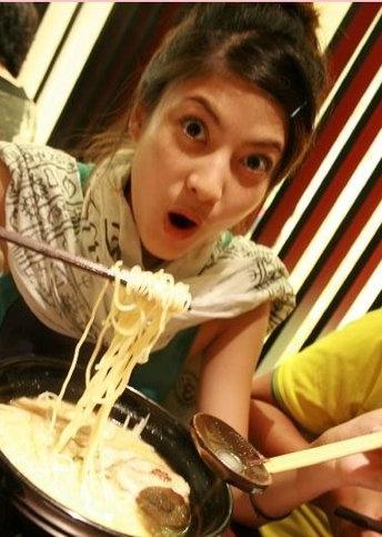 เมื่อดาราไม่แต่งหน้า 2