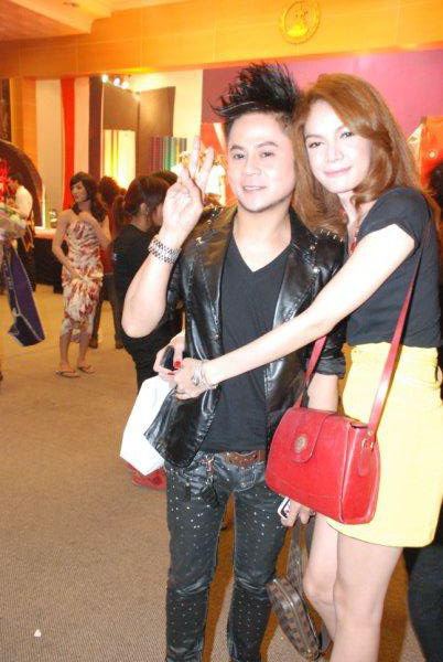 แจ๊ส มิสทิฟฟานี่ ในลุคส์ใสๆน่ารั๊คอะ