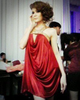 แจ๊ส มิสทิฟฟานี่ ในลุคส์ใสๆน่ารั๊คอะ