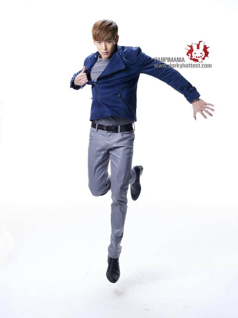 Nichkhun Photoshoot for Samsung MultiView Camera