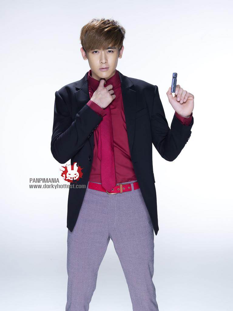 Nichkhun Photoshoot for Samsung MultiView Camera