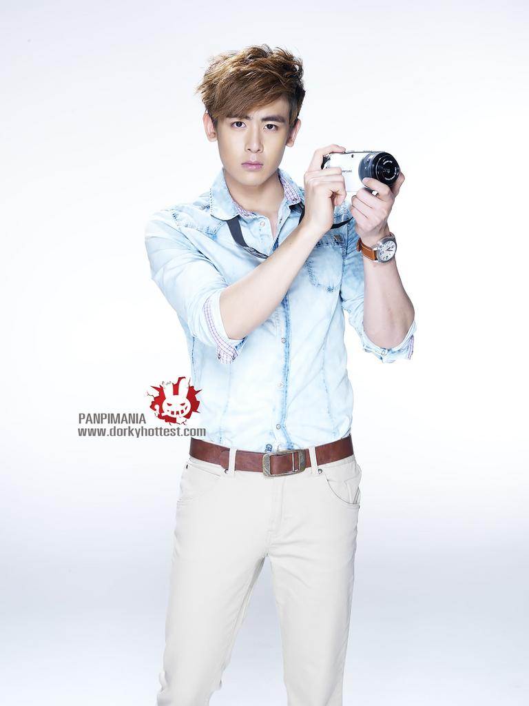 Nichkhun Photoshoot for Samsung MultiView Camera